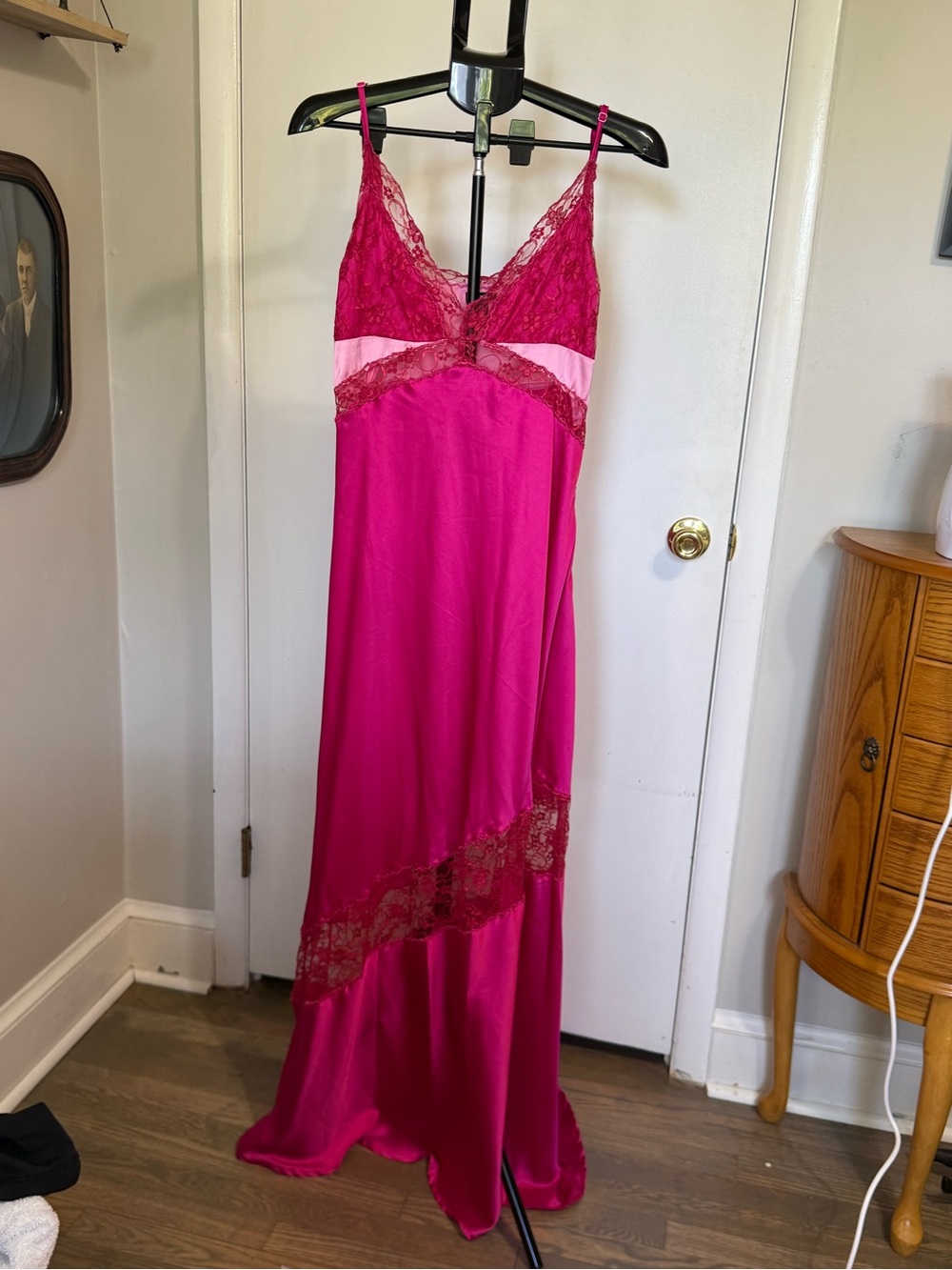 Women's Fuchsia Lace Trim Satin Dress